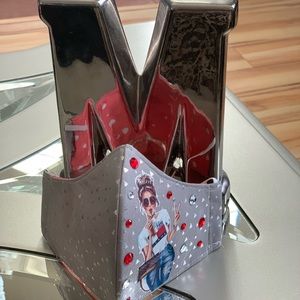 Miss. Tommy 😷 mask, double filter and reversible